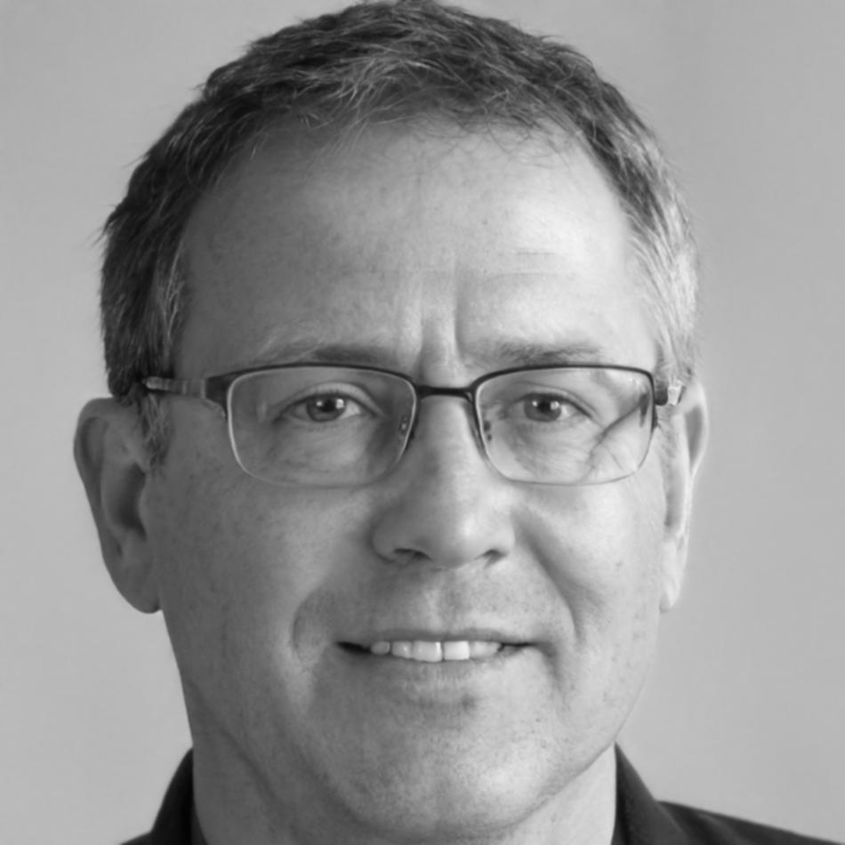Finanzexperte Klaus Bergmann mit über 15 Jahren Markterfahrung